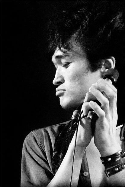 Иллюстрация к книге — Звезда по имени Виктор Цой [_1.jpg]