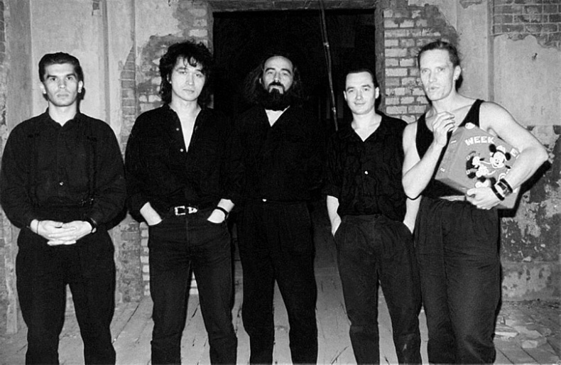 Иллюстрация к книге — Звезда по имени Виктор Цой [_27.jpg]