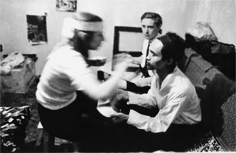 Иллюстрация к книге — Звезда по имени Виктор Цой [_45.jpg]