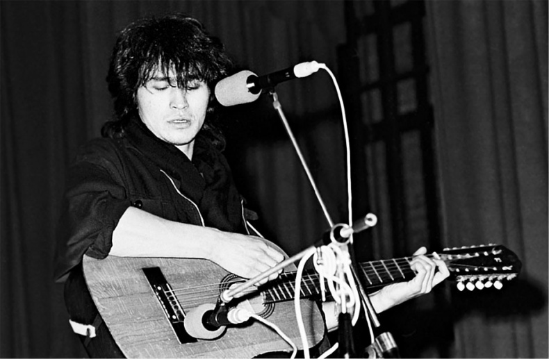 Иллюстрация к книге — Звезда по имени Виктор Цой [_54.jpg]