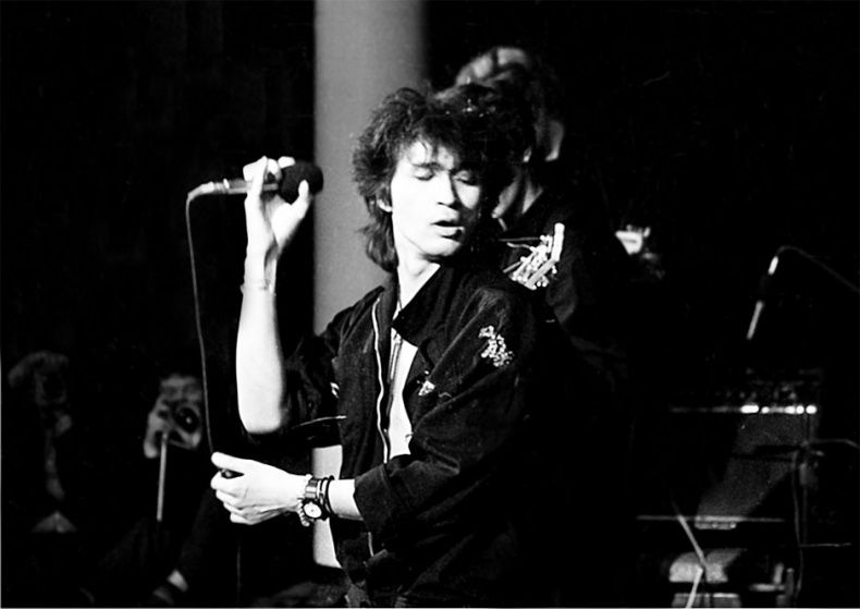 Иллюстрация к книге — Звезда по имени Виктор Цой [_64.jpg]