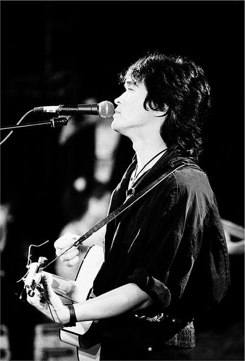 Иллюстрация к книге — Звезда по имени Виктор Цой [_79.jpg]