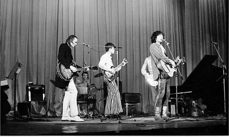 Иллюстрация к книге — Звезда по имени Виктор Цой [_8.jpg]