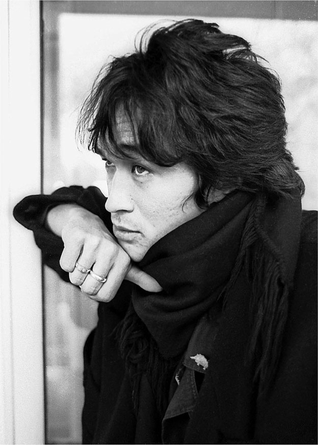 Иллюстрация к книге — Звезда по имени Виктор Цой [_84.jpg]