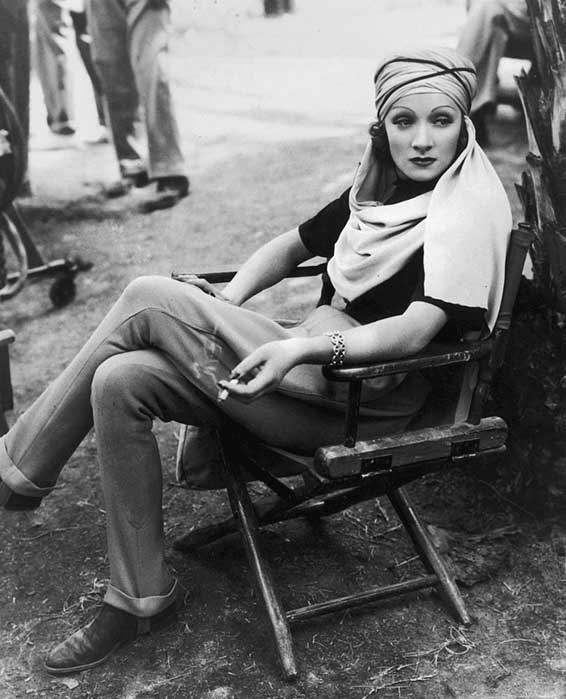 Иллюстрация к книге — Пять вечеров с Марлен Дитрих [i_009.jpg]