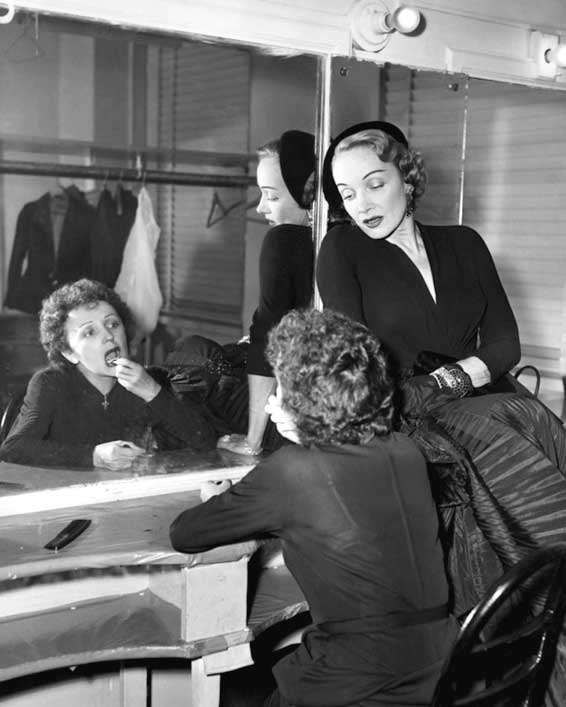 Иллюстрация к книге — Пять вечеров с Марлен Дитрих [i_023.jpg]