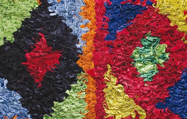 Иллюстрация к книге — Чудесные коврики своими руками [i_100.jpg]