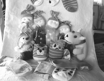 Иллюстрация к книге — Игрушки из носков [i_008.jpg]