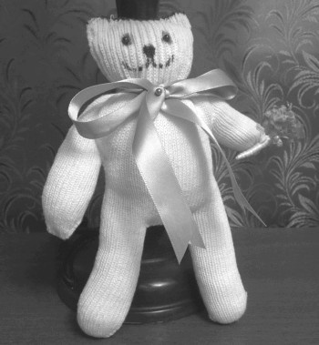 Иллюстрация к книге — Игрушки из носков [i_009.jpg]