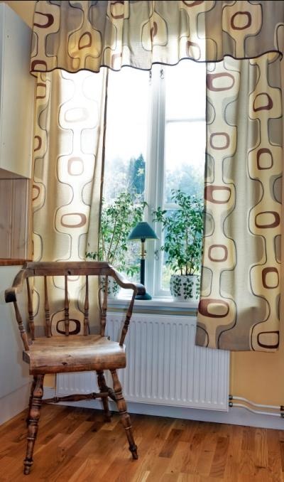 Иллюстрация к книге — Великолепные модели штор и гардин [_108.jpg]