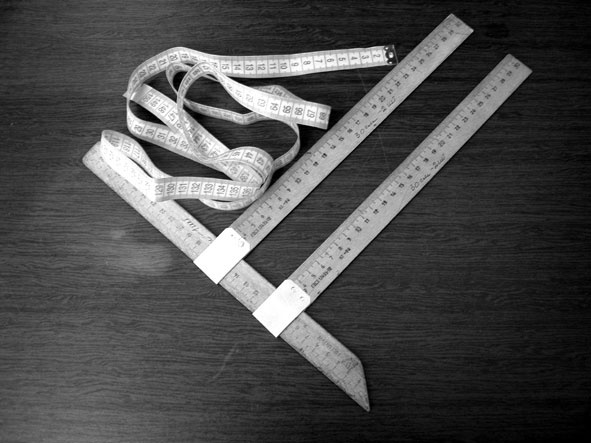 Иллюстрация к книге — Лучшие модели на любую фигуру без примерок и подгонок [i_010.jpg]