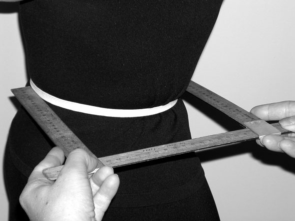 Иллюстрация к книге — Лучшие модели на любую фигуру без примерок и подгонок [i_011.jpg]