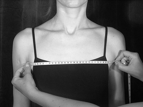 Иллюстрация к книге — Лучшие модели на любую фигуру без примерок и подгонок [i_160.jpg]