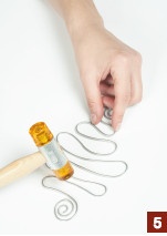 Иллюстрация к книге — Магия металла: декоративные украшения из проволоки [i_063.jpg]