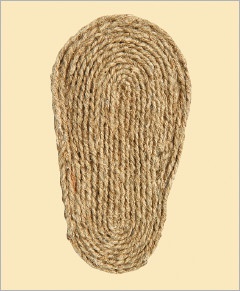 Иллюстрация к книге — Тапочки ручной работы: новые модели для взрослых и детей [i_036.jpg]