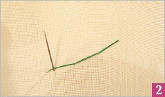 Иллюстрация к книге — Вышивка ленточками: мастер-класс для начинающих мастериц [i_030.jpg]