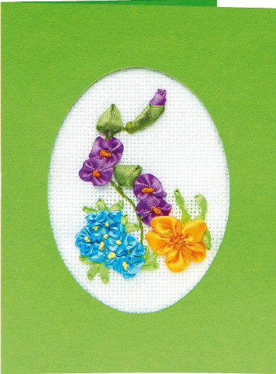 Иллюстрация к книге — Вышивка ленточками: мастер-класс для начинающих мастериц [i_117.jpg]