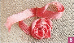 Иллюстрация к книге — Вышивка ленточками: мастер-класс для начинающих мастериц [i_127.jpg]