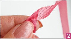 Иллюстрация к книге — Вышивка ленточками: мастер-класс для начинающих мастериц [i_129.jpg]