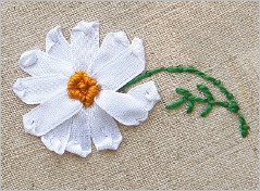 Иллюстрация к книге — Вышивка ленточками: мастер-класс для начинающих мастериц [i_150.jpg]