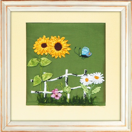 Иллюстрация к книге — Вышивка ленточками: мастер-класс для начинающих мастериц [i_157.jpg]