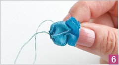 Иллюстрация к книге — Вышивка ленточками: мастер-класс для начинающих мастериц [i_163.jpg]