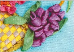 Иллюстрация к книге — Вышивка ленточками: мастер-класс для начинающих мастериц [i_180.jpg]