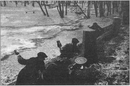 Иллюстрация к книге — Житейская правда войны [image36.jpg]