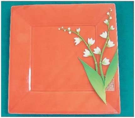 Иллюстрация к книге — Как украсить праздничный стол [i_116.jpg]