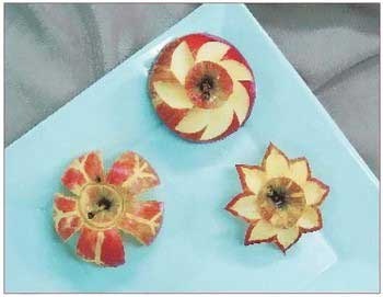 Иллюстрация к книге — Как украсить праздничный стол [i_160.jpg]