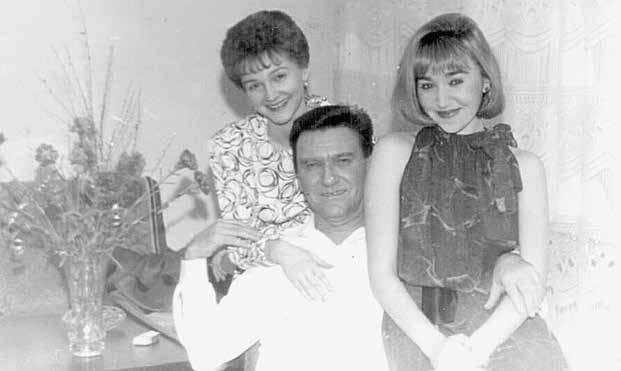 Иллюстрация к книге — Кто кого предал [i_052.jpg]