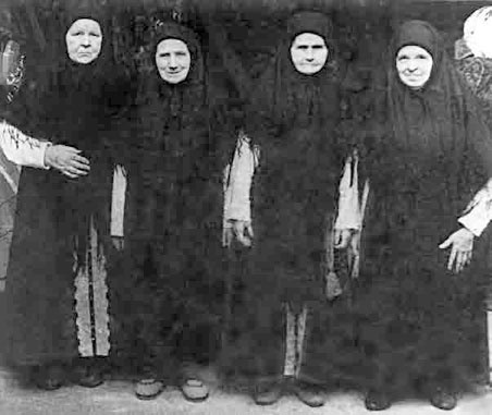 Иллюстрация к книге — С трудом о прошлом, о былом. Очерки о жителях д. Верхние Таволги [i_012.jpg]