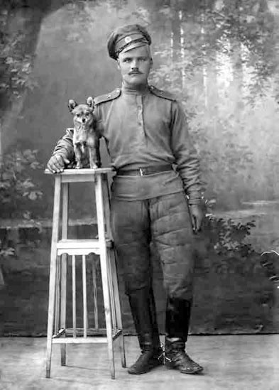 Иллюстрация к книге — С трудом о прошлом, о былом. Очерки о жителях д. Верхние Таволги [i_023.jpg]