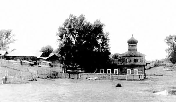 Иллюстрация к книге — С трудом о прошлом, о былом. Очерки о жителях д. Верхние Таволги [i_047.jpg]