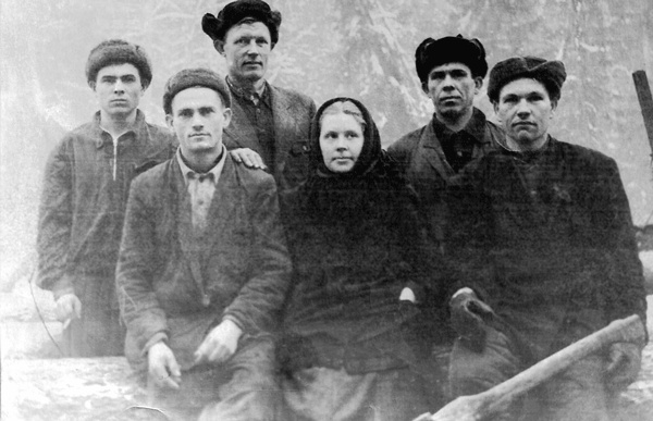 Иллюстрация к книге — Солнце над лесом (сборник) [i_017.jpg]