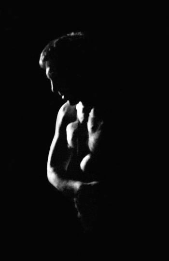 Иллюстрация к книге — «Всё не так, ребята…» Владимир Высоцкий в воспоминаниях друзей и коллег [i_030.jpg]