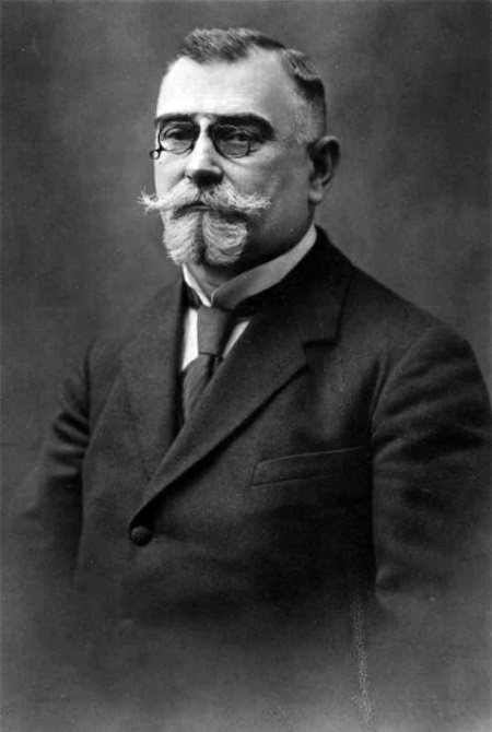 Иллюстрация к книге — Капитан госбезопасности. В марте сорокового [i_009.jpg]