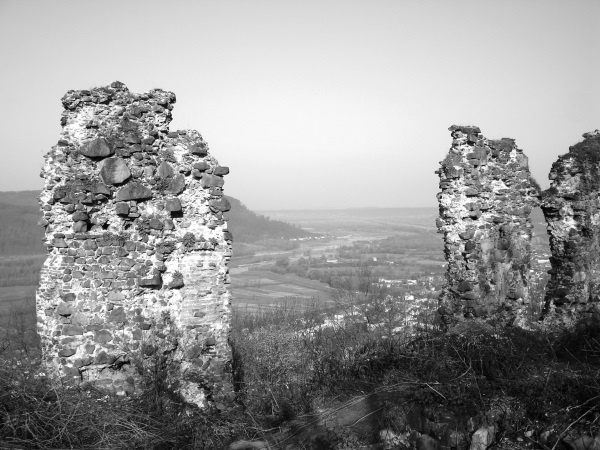 Иллюстрация к книге — Капитан госбезопасности. В марте сорокового [i_011.jpg]