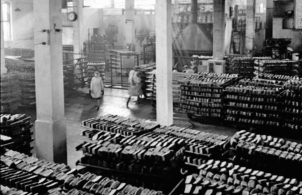 Иллюстрация к книге — Русский дневник [i_032.jpg]