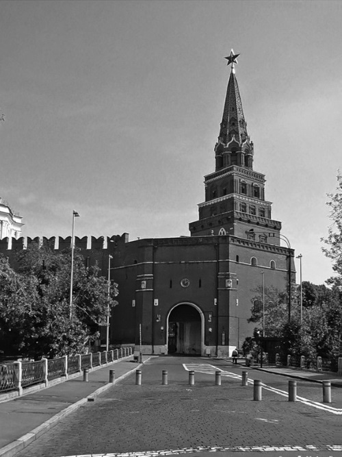 Иллюстрация к книге — Шпионский пасьянс [i_008.jpg]