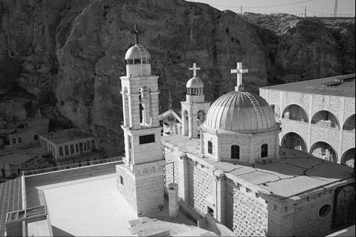 Иллюстрация к книге — Сирийские перекрестки цивилизации [_150.jpg]