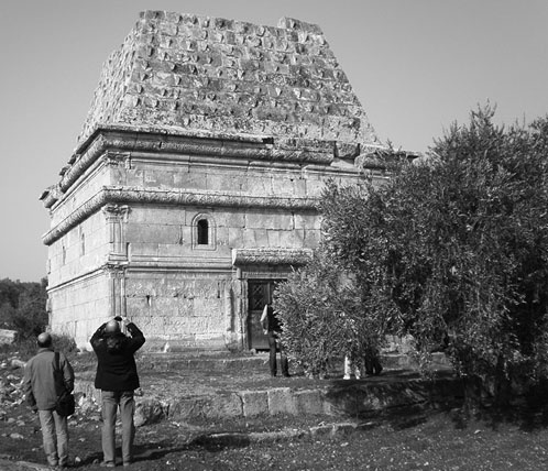 Иллюстрация к книге — Сирийские перекрестки цивилизации [_78.jpg]