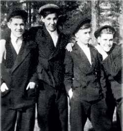 Иллюстрация к книге — Президент Российской Федерации Борис Николаевич Ельцин [i_003.jpg]