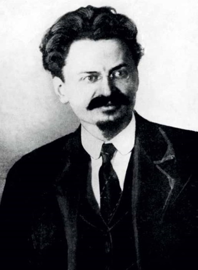 Иллюстрация к книге — Председатель Совета народных комиссаров Владимир Ильич Ленин [i_012.jpg]