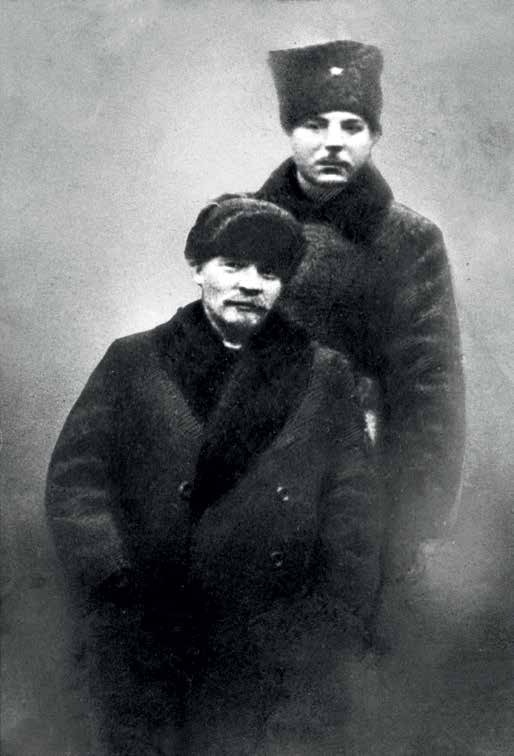 Иллюстрация к книге — Председатель Совета народных комиссаров Владимир Ильич Ленин [i_013.jpg]