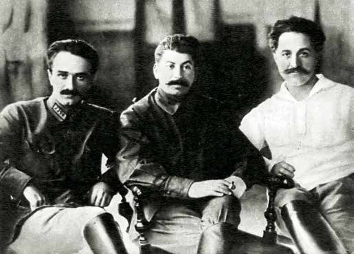 Иллюстрация к книге — Генеральный секретарь ЦК ВКП(б) Иосиф Виссарионович Сталин [i_017.jpg]