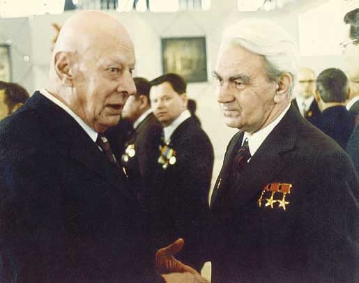 Иллюстрация к книге — Великие умы России. Том 2. Мстислав Келдыш [i_044.jpg]