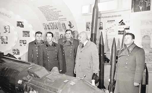 Иллюстрация к книге — Великие умы России. Том 5. Анатолий Александров [i_013.jpg]