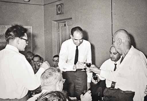 Иллюстрация к книге — Великие умы России. Том 5. Анатолий Александров [i_020.jpg]