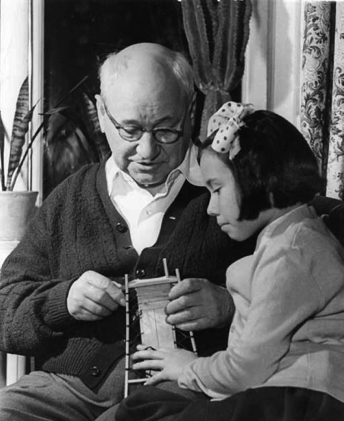 Иллюстрация к книге — Великие умы России. Том 8. Андрей Туполев [i_041.jpg]